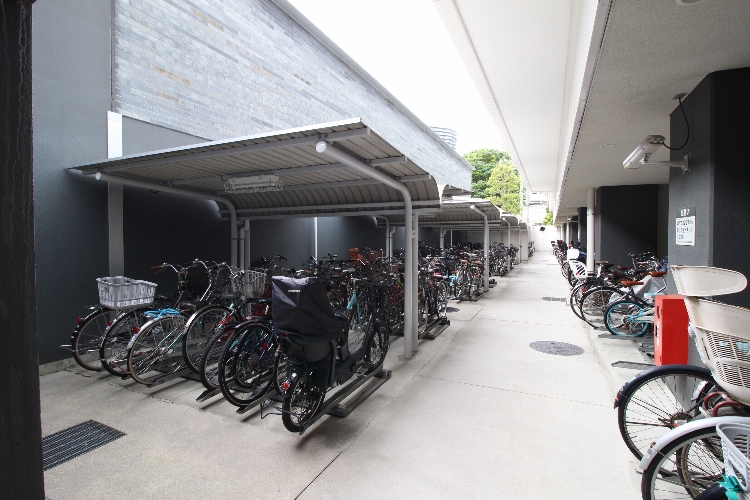 シティテラスさいたま新都心の自転車置場